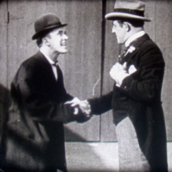 Stan Laurel, Débuts aux Studios de Mack Sennett