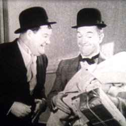 Laurel et Hardy Bonnes d'Enfant
