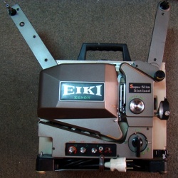 Eiki EX 3000 S